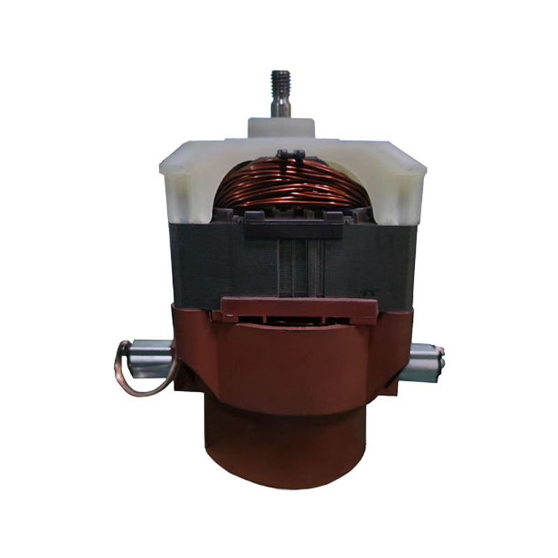 What are the advantages of a commercial wet/dry vacuum cleaner motor?